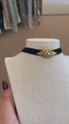 Gargantilla Noor Negra