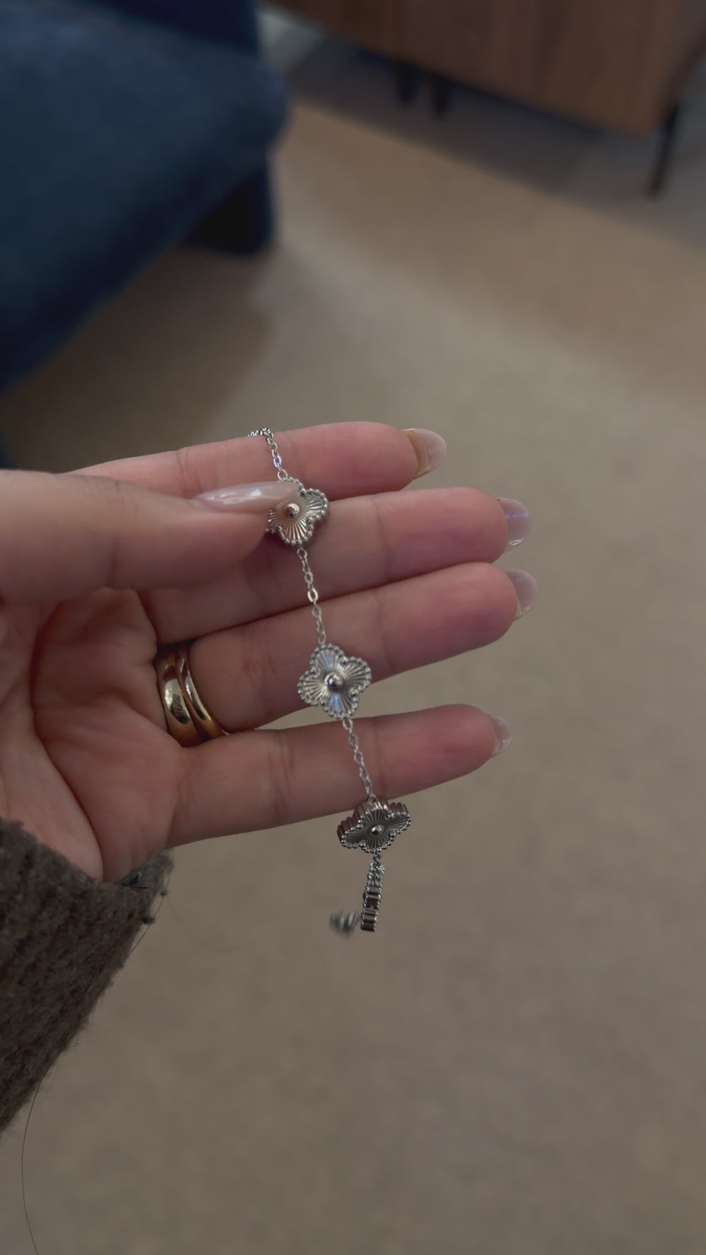 Pulsera trébol plata