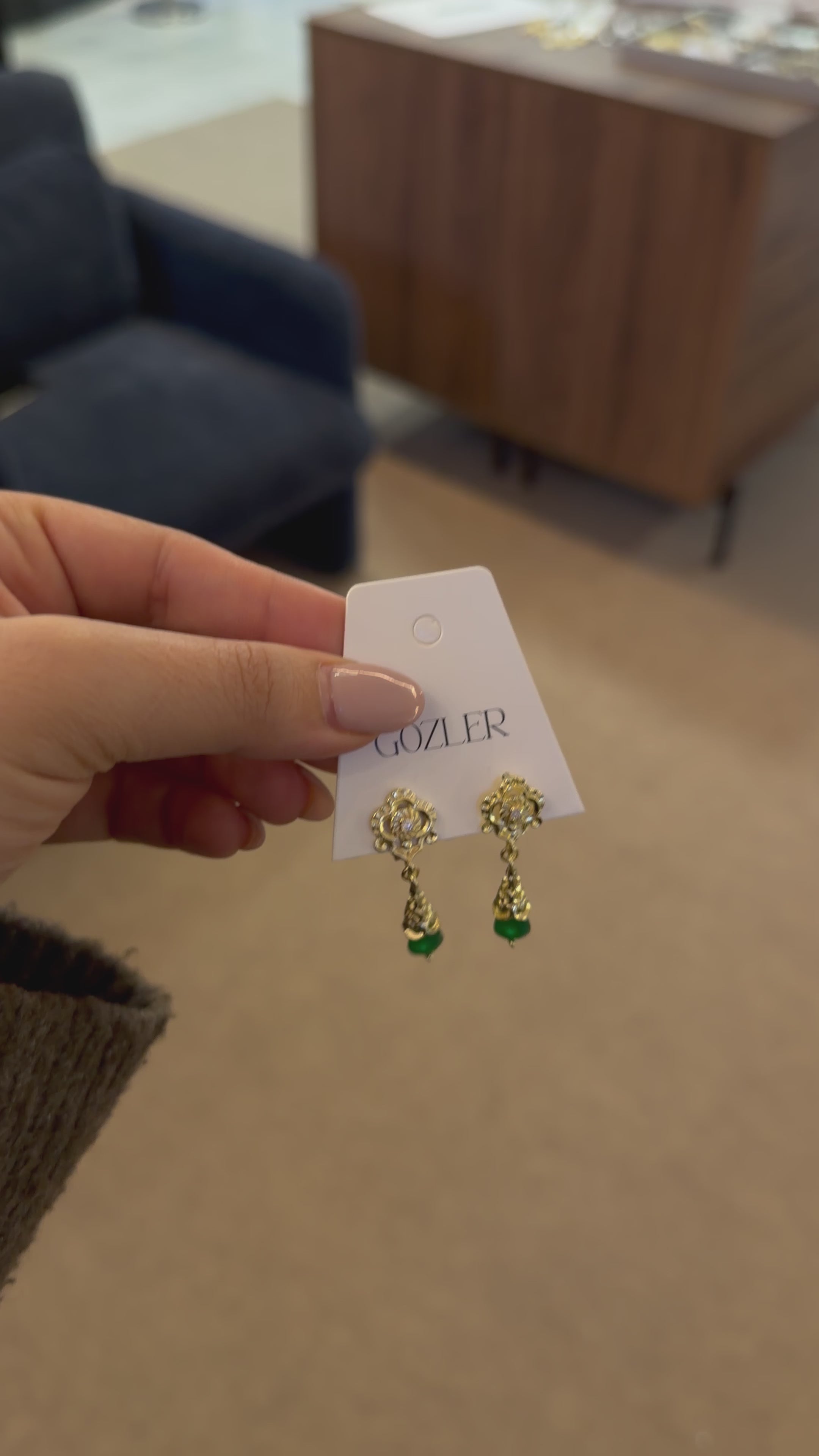 Pendiente lagrima verde