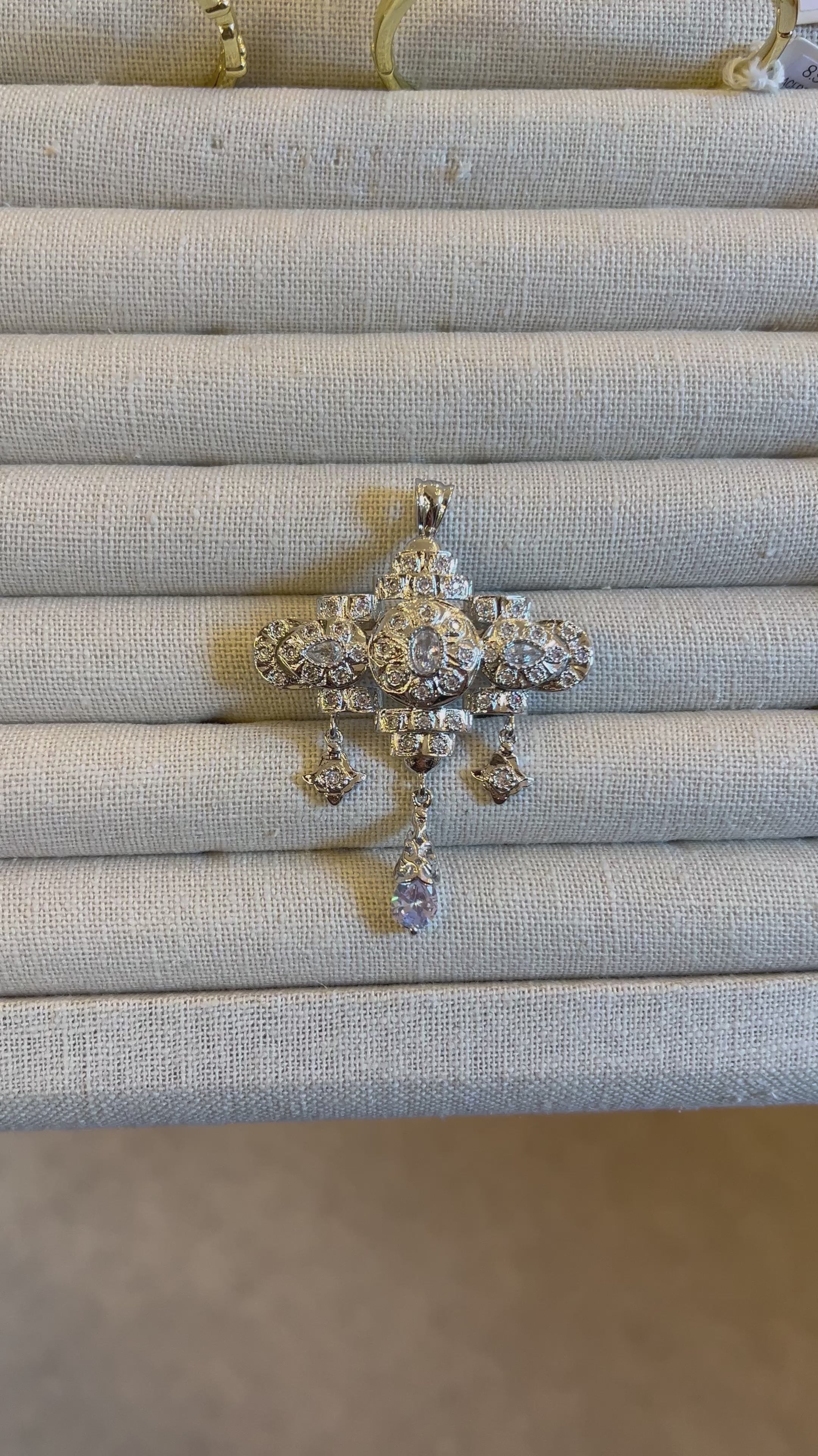 Colgante/Broche  Damasco